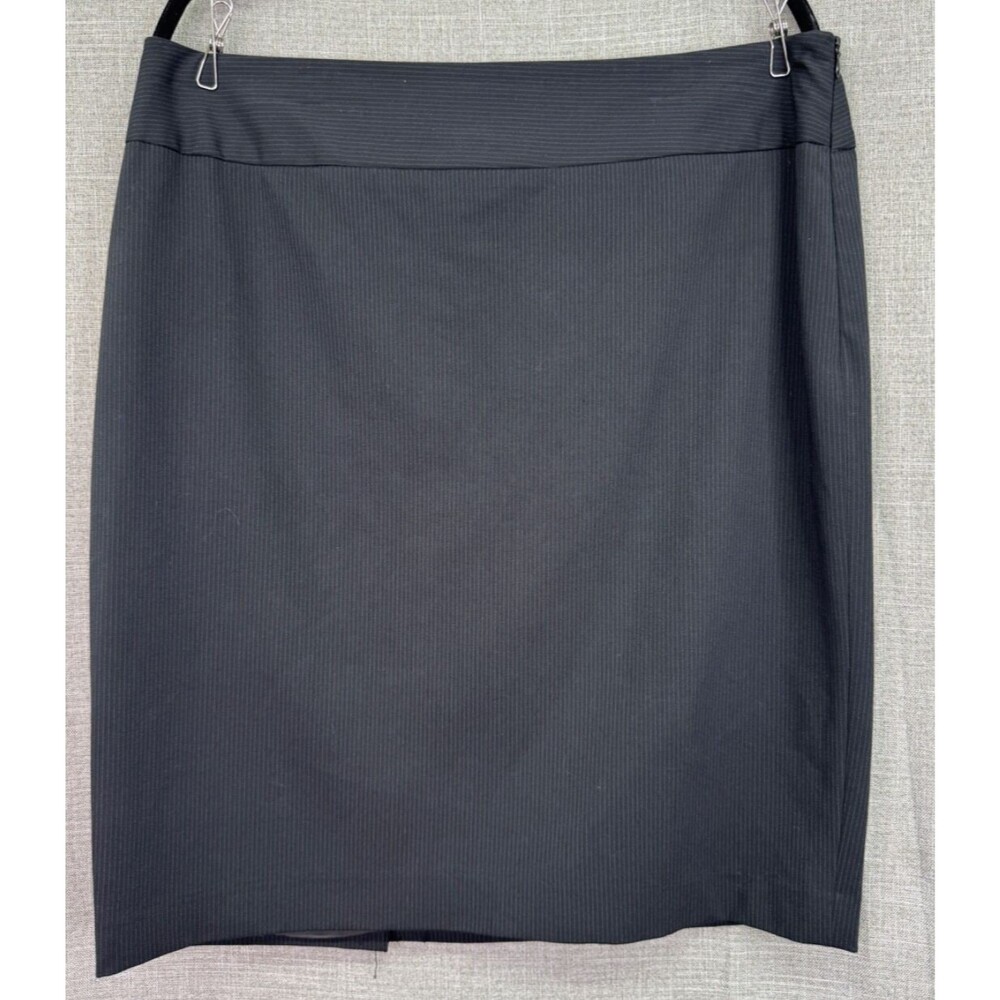 Liz Claiborne Pinstripe Fully Lined Pencil Skirt Women's Size 14 Black Pinstripe